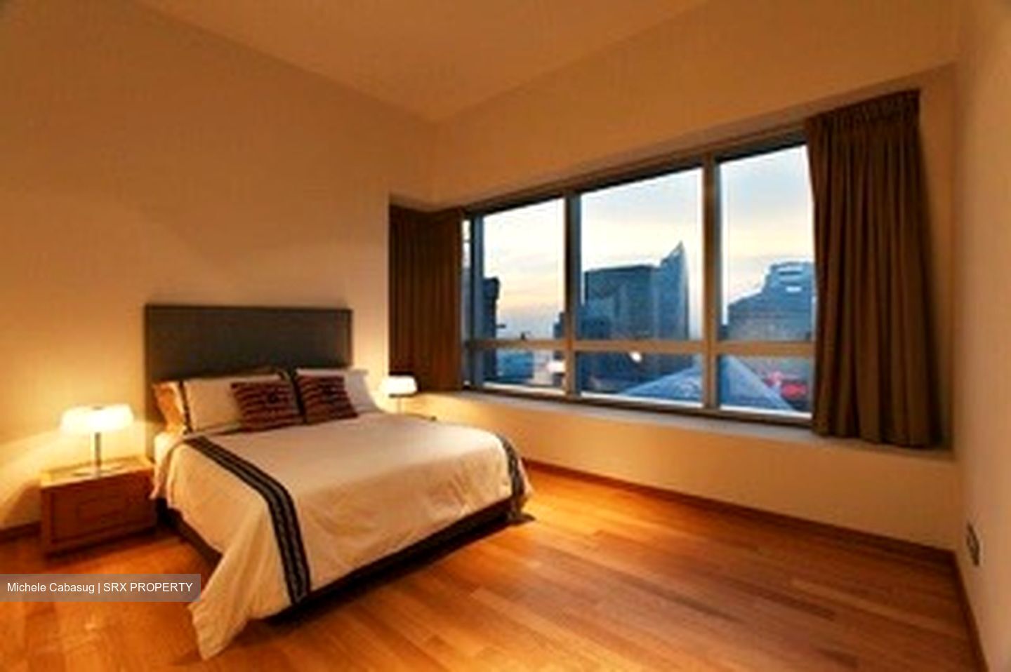 Marina Bay Residences (D1), Condominium #323733381